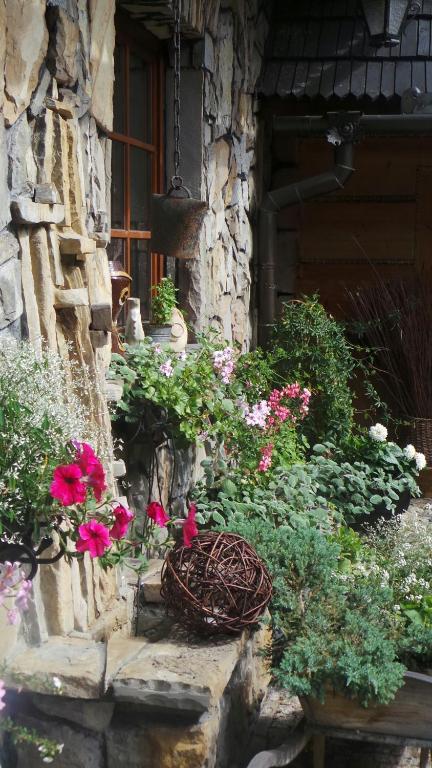 Poczesna Hotel Zornica מראה חיצוני תמונה