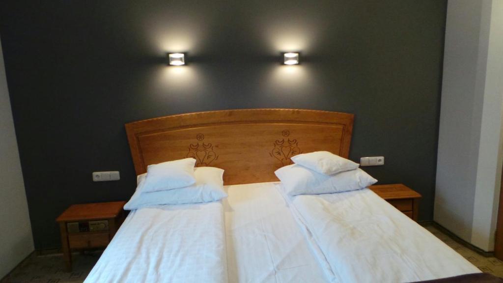 Poczesna Hotel Zornica חדר תמונה